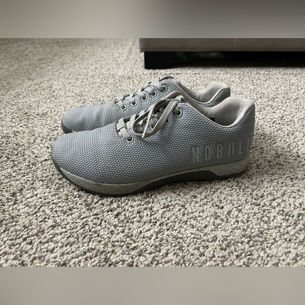 NOBULL ARCTIC DARK GREY SPECKLE
TRAINER (WOMEN'S)